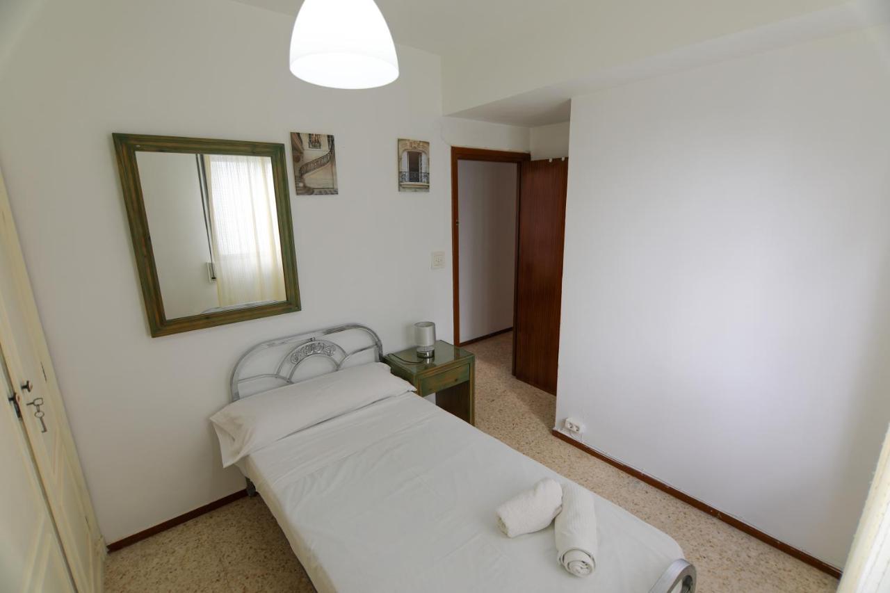 Rentalsevilla Luminoso Apartamento 3 Dormitorios Exterior photo